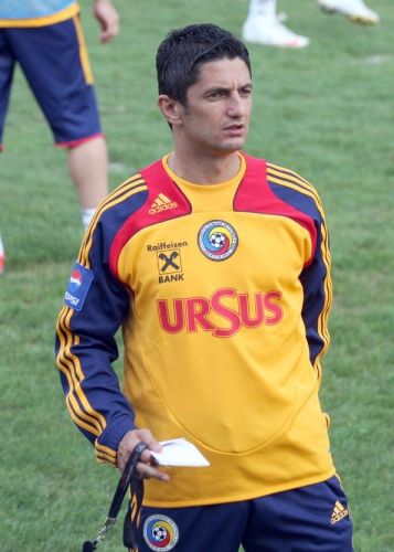 Razvan Lucescu nu pleaca de la nationala